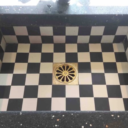 Gootsteentegeltjes voor herstel grootmoeders gootsteen 8 wit 8 zwart