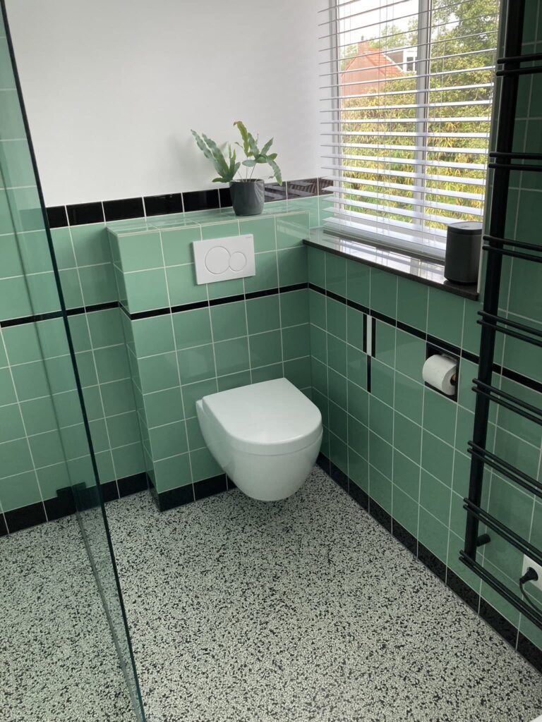 utreg-tegellambrisering-luxe-randen-groen